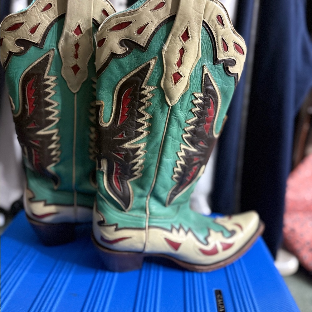 Corral Turquoise and Cream Heeled Boots